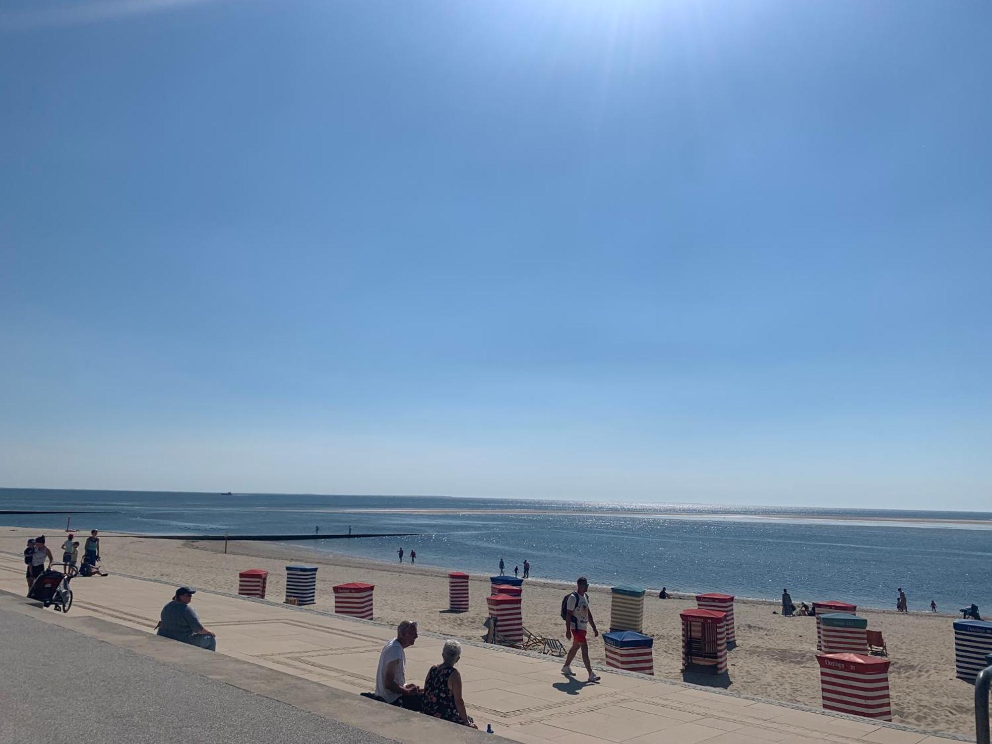 Strandblick Im Haus Seeblick Bismarckstrasse Borkum Exterior foto
